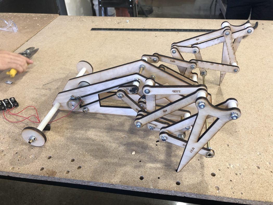 Final motor-driven Jansen linkage walker, side view