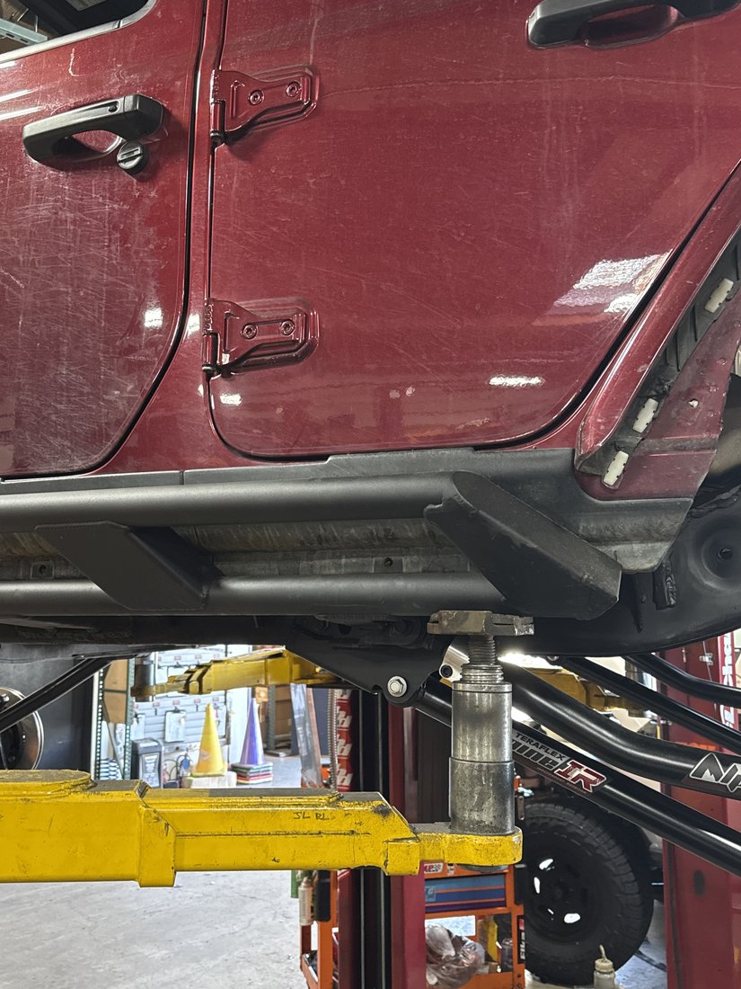Motobilt round-tube weld-on rock slider with no integrated step